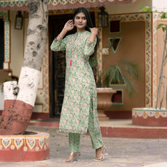 Fresh & Fabulous: Mint Green Cotton 2Pc Kurta Set - Elevate Your Style!