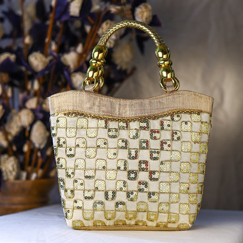 Pearl White Embroiderey Handbag