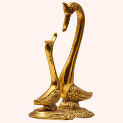 Handcrafted Golden Metal Pair of Kissing Duck Showpiece for Home Decor