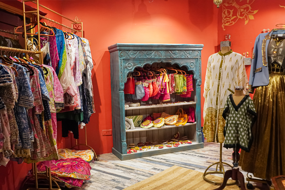 best market in jaipur for clothes