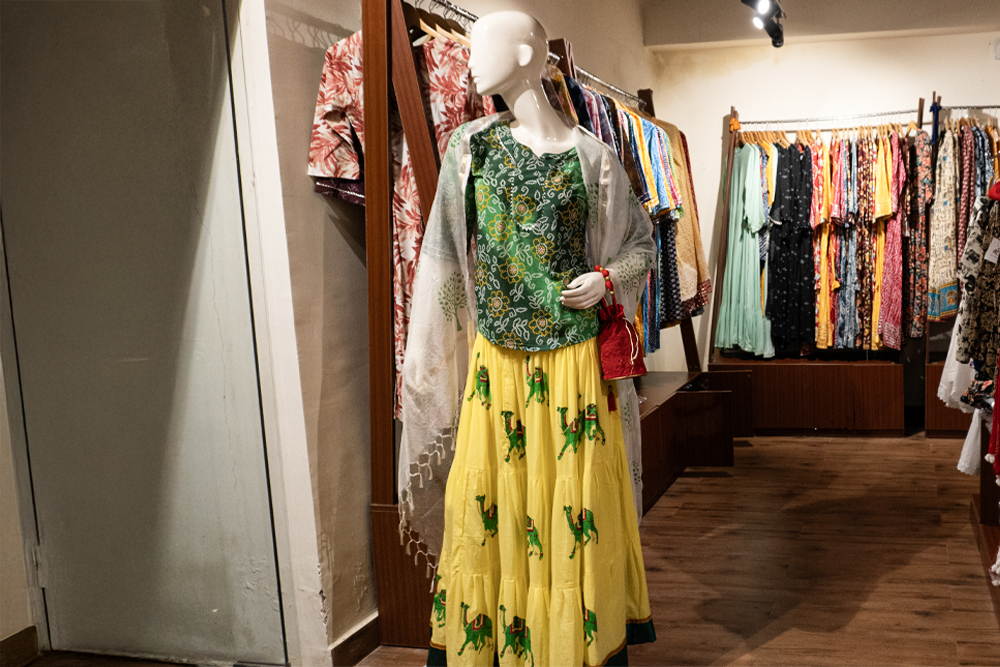 best market in jaipur for clothes